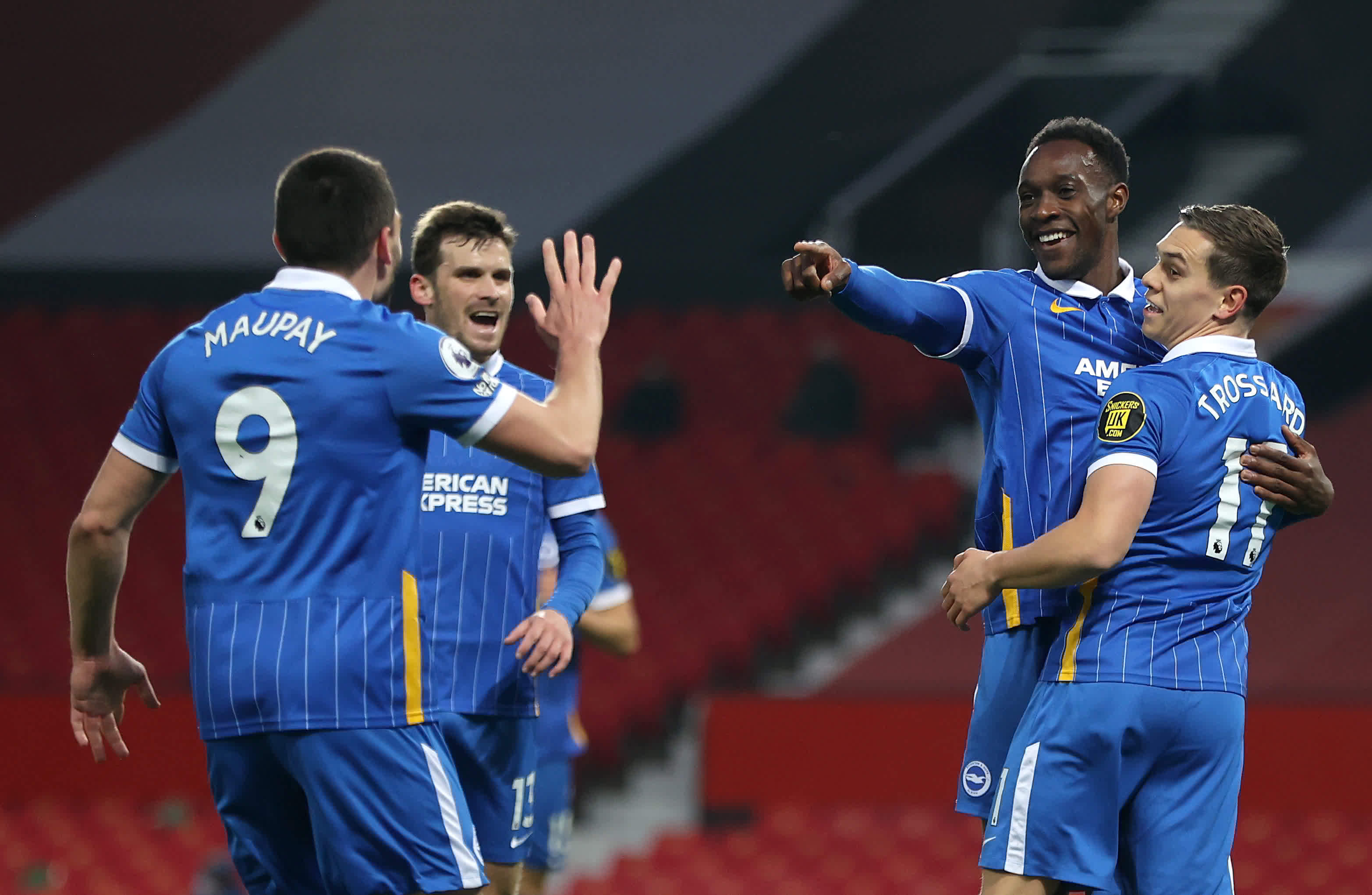 轻球员已经 轻球员已经