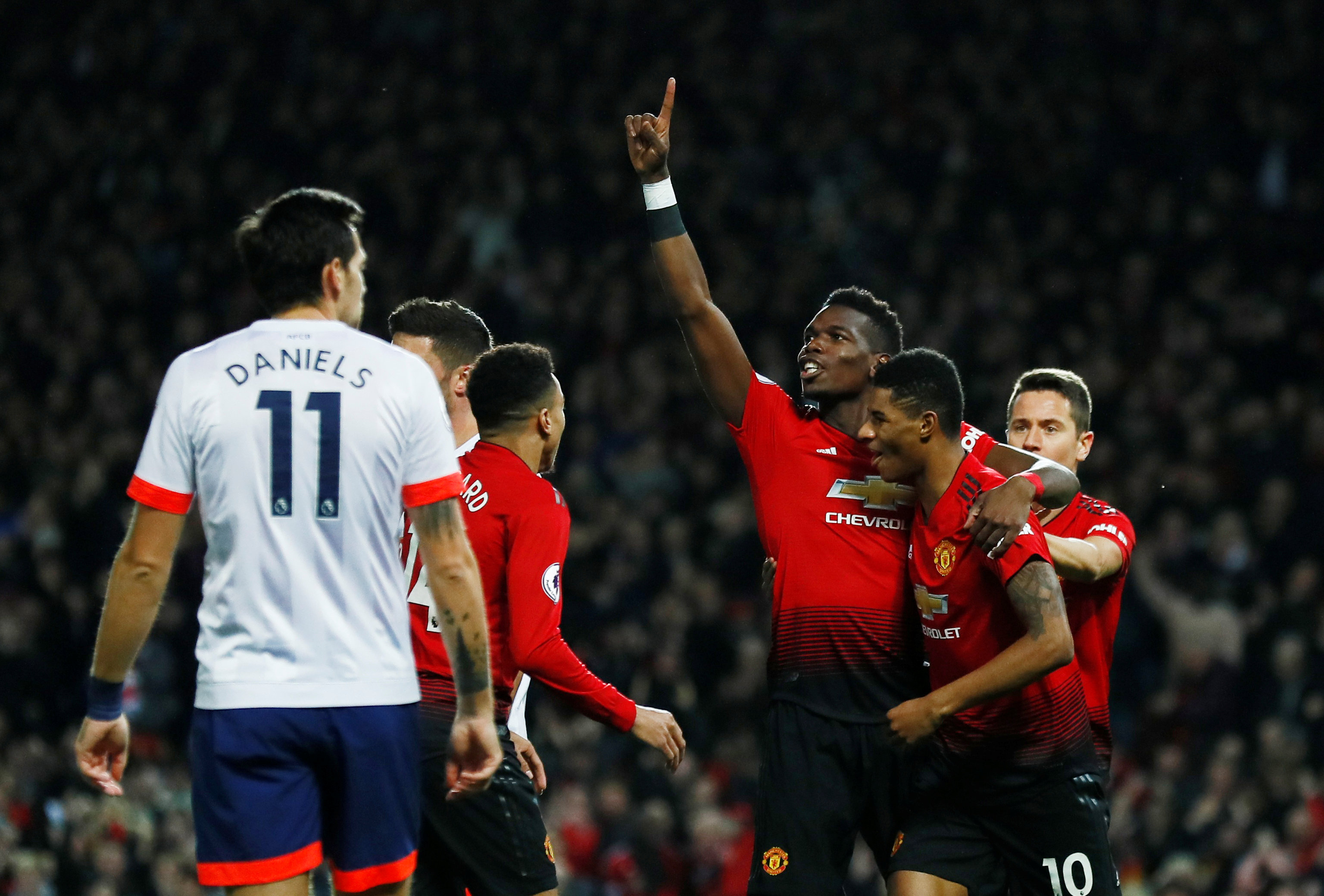 德比战的激 德比战的激